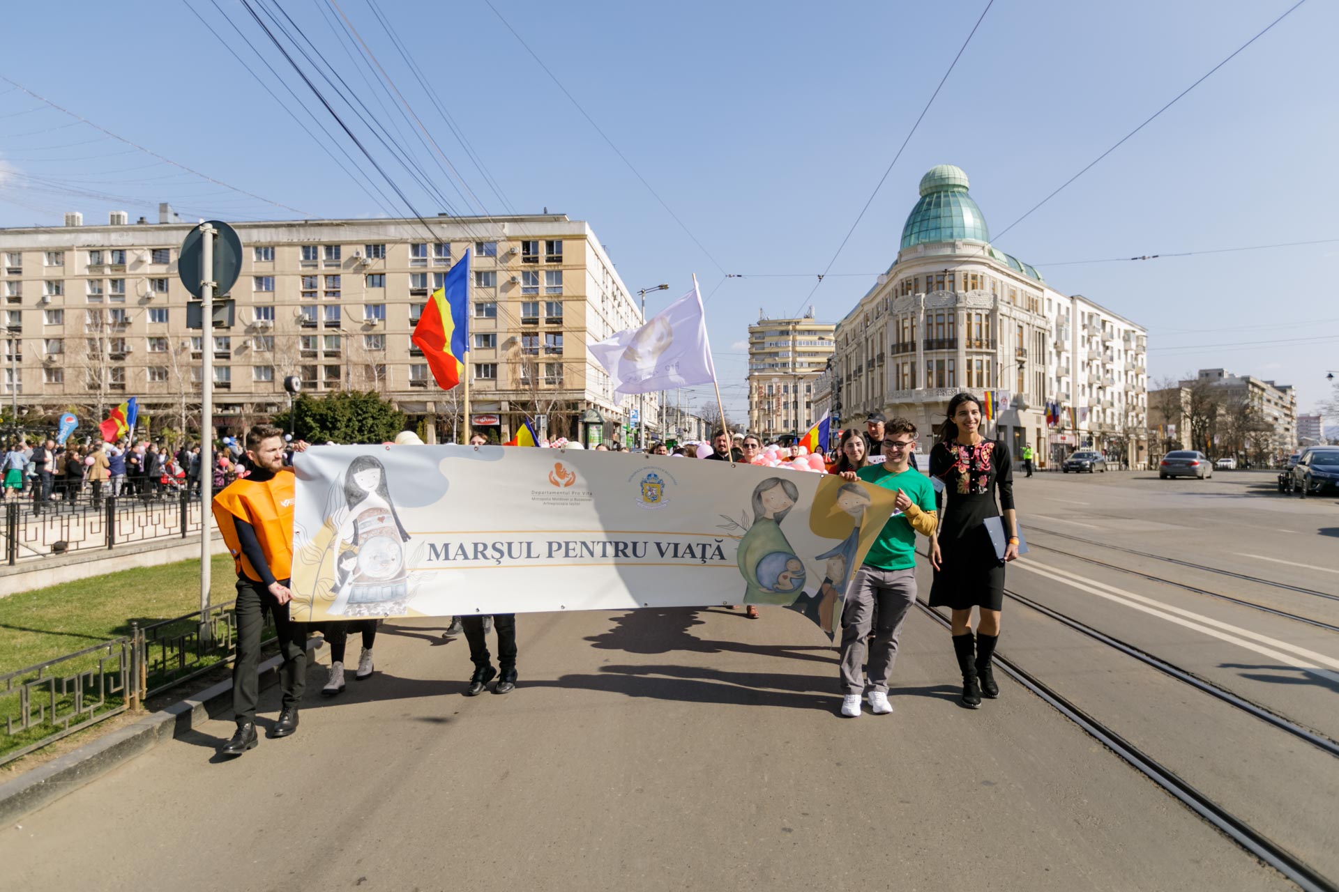 „Marșul pentru viață”, organizat în cinci municipii din Arhiepiscopia Iașilor. Solidaritate și pentru susținerea mamelor și copiilor refugiați din Ucraina