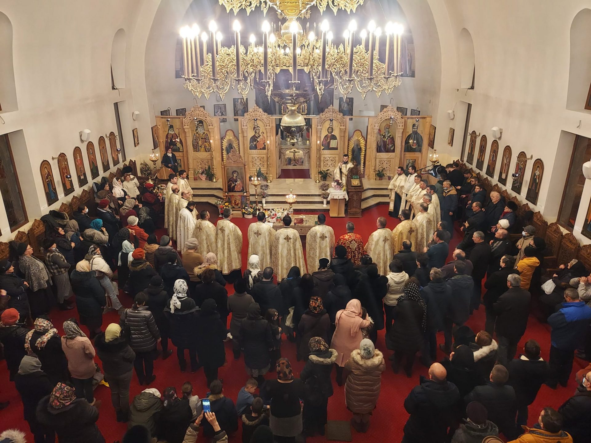 Seară duhovnicească la Parohia Lazaret din Protoieria Bacău