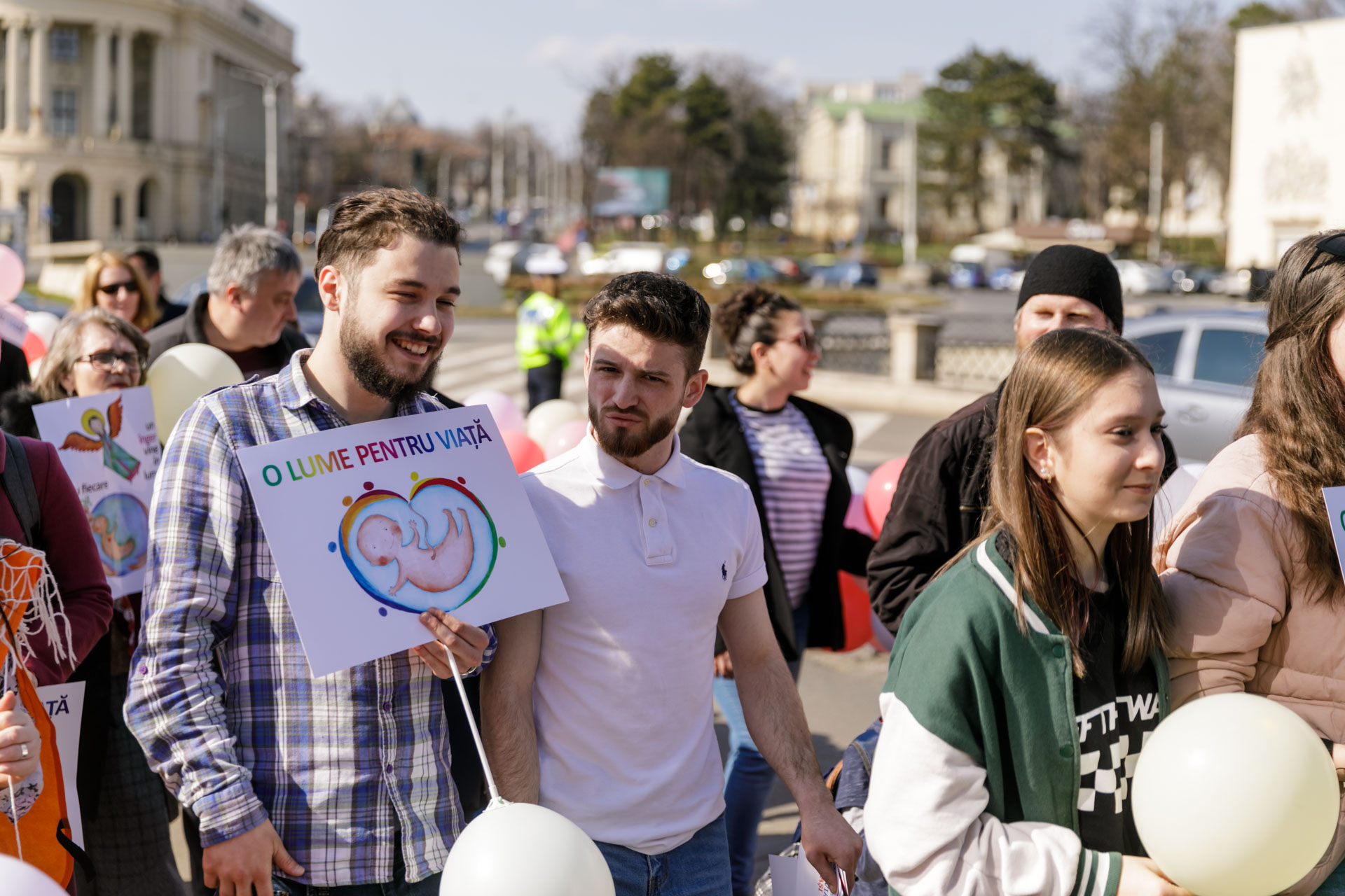 „Marșul pentru viață”, organizat în cinci municipii din Arhiepiscopia Iașilor. Solidaritate și pentru susținerea mamelor și copiilor refugiați din Ucraina