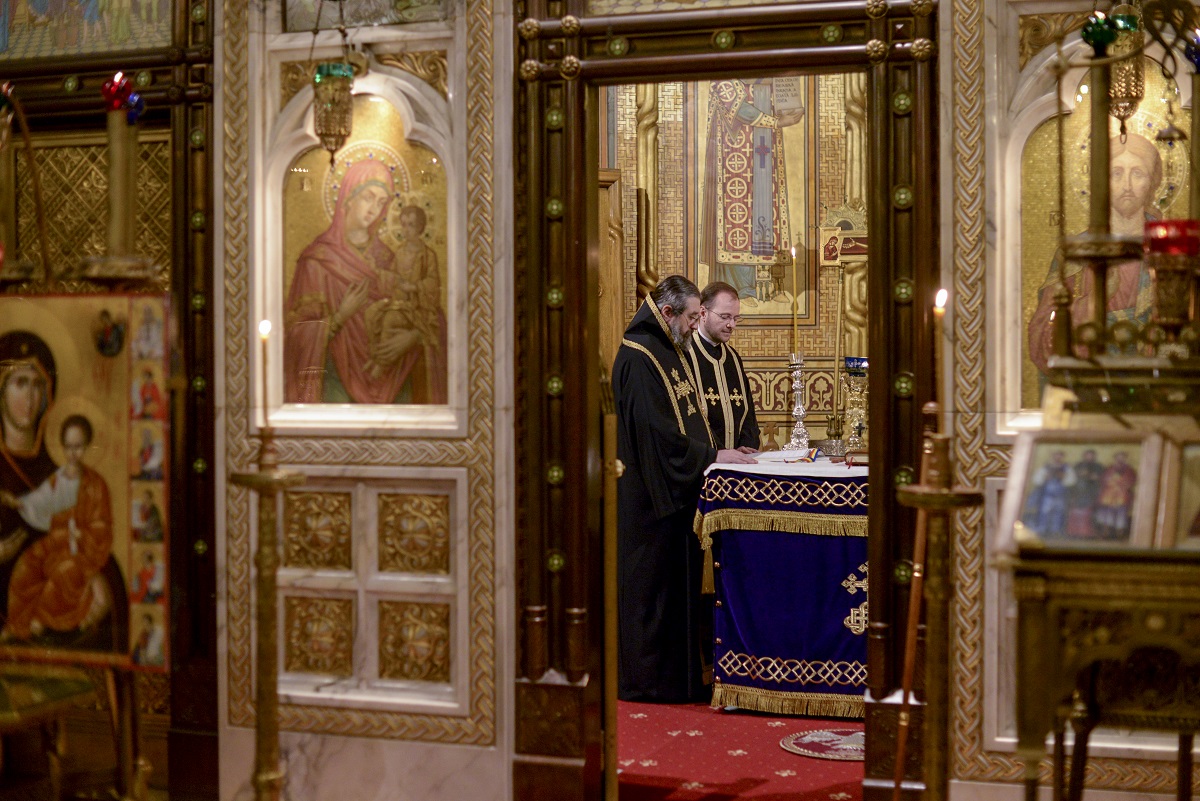 PS Părinte Nichifor Botoșăneanul, la slujba Canonului: „Adevărata pocăință nu înseamnă o învinovățire, ci hotărâre de a ne schimba viața”