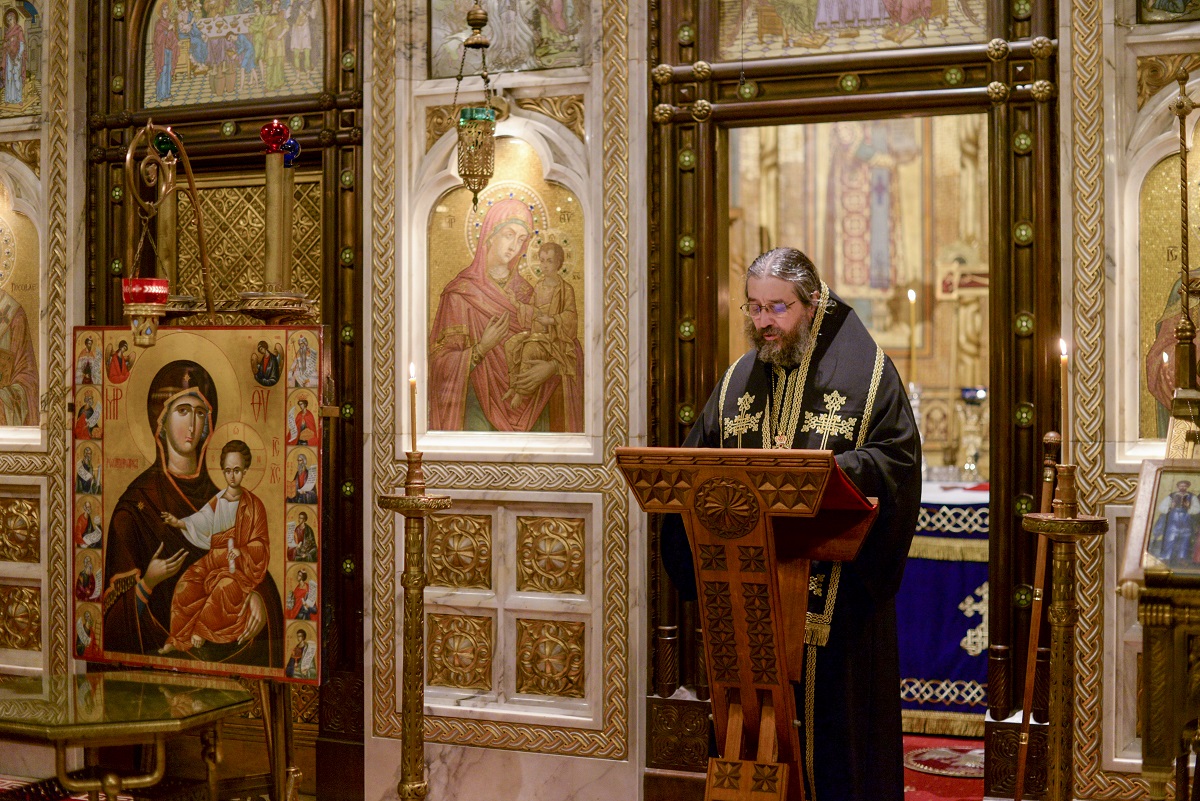PS Părinte Nichifor Botoșăneanul, la slujba Canonului: „Adevărata pocăință nu înseamnă o învinovățire, ci hotărâre de a ne schimba viața”