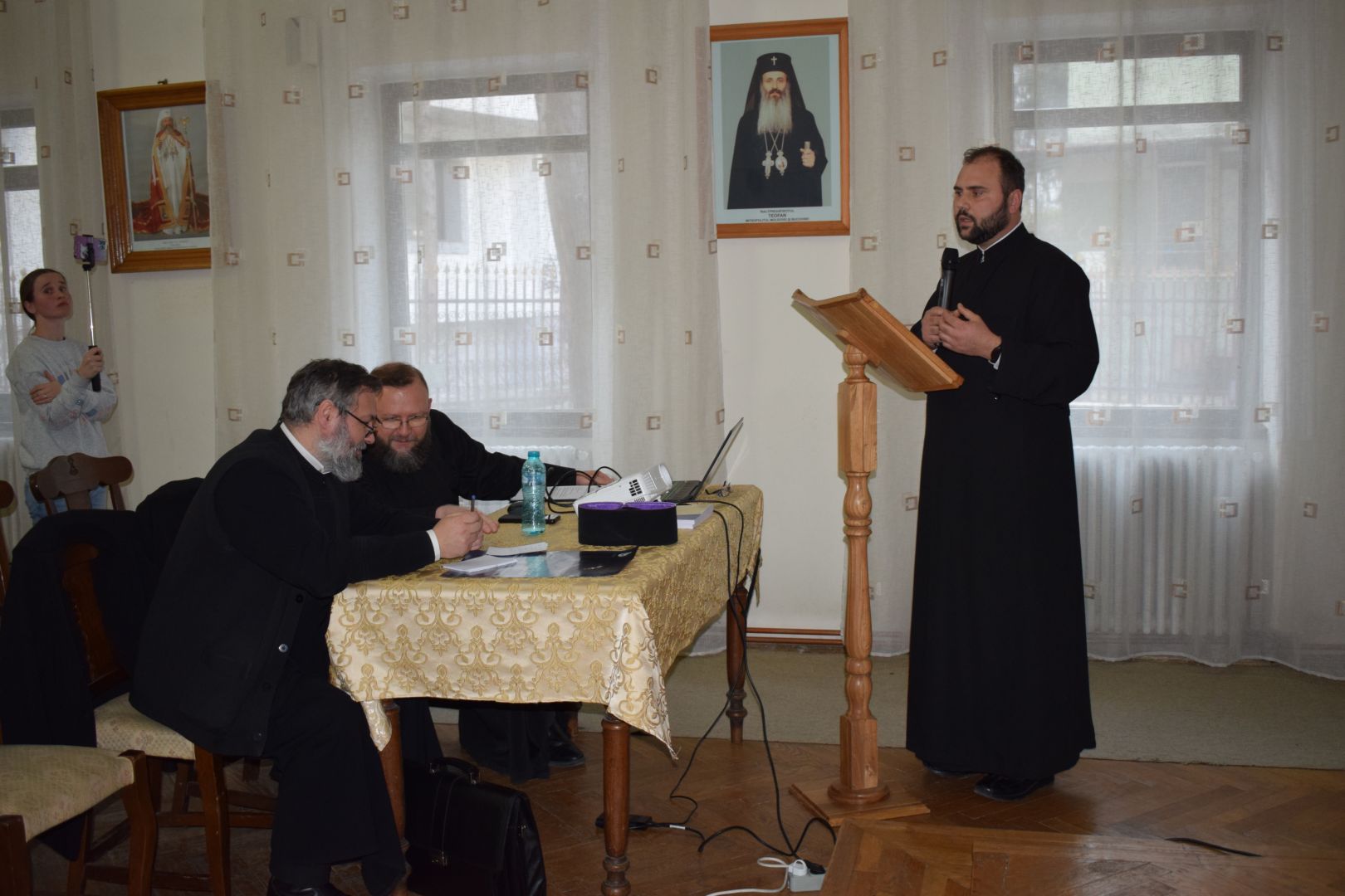 Conferința „Egalitate, echitate și sprijin din prima secundă a vieții”, organizată de Protopopiatul Botoșani