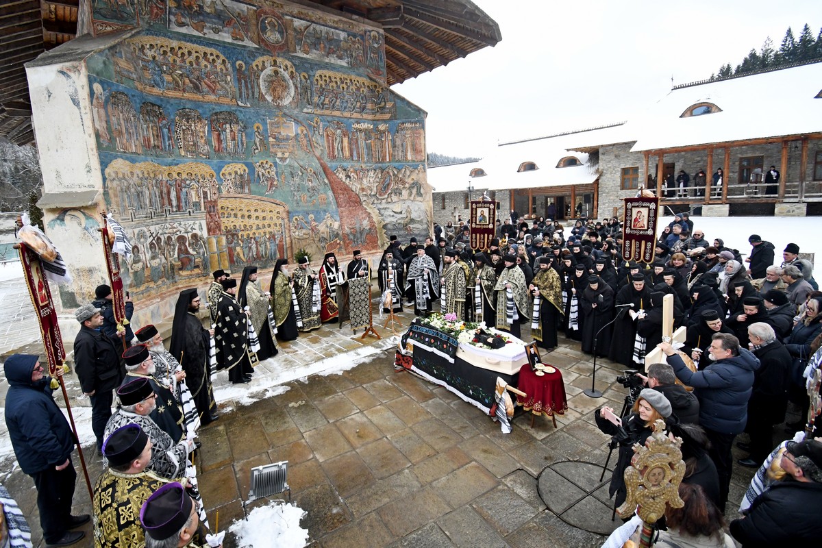 Drumul către lumina cerească al stavroforei Irina Pântescu