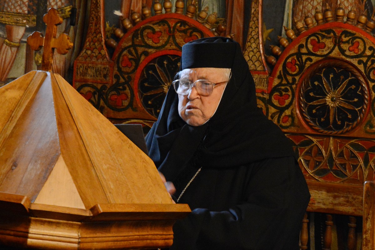 Drumul către lumina cerească al stavroforei Irina Pântescu