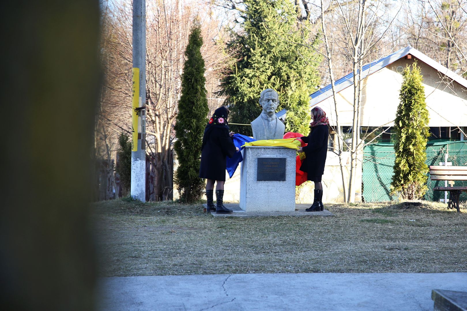 Duminica Sfintei Cruci, la Parohia Bârnova: 104 ani de recunoștință pentru cei care au semnat unirea Basarabiei cu România