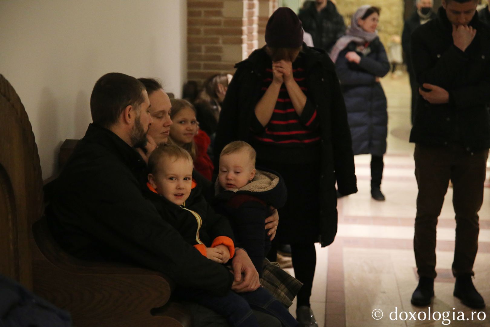 Sfânta Liturghie pentru refugiaţii ucraineni, în Duminica Ortodoxiei, la Ansamblul Mitropolitan din Iaşi