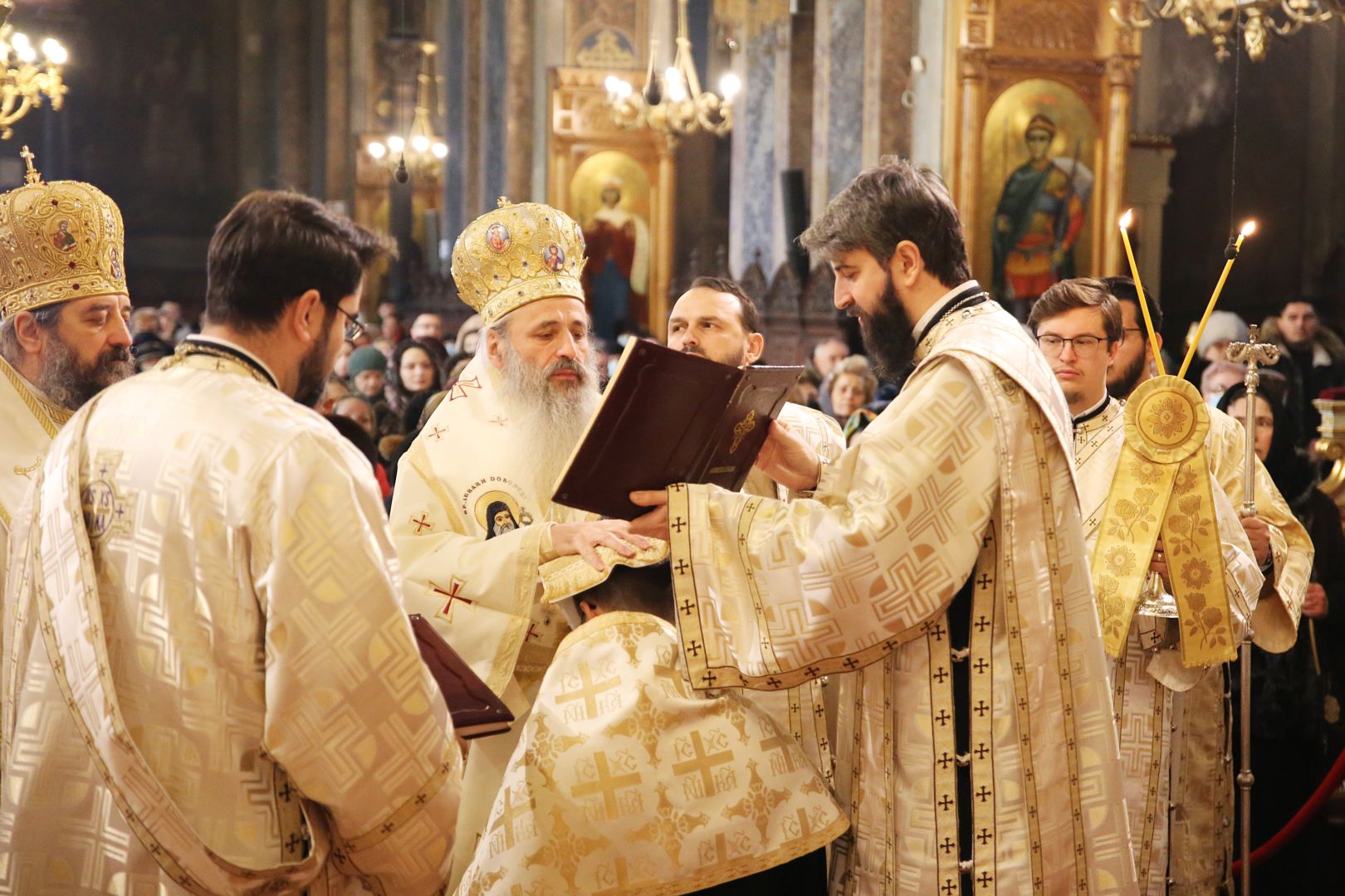 Doi ierarhi au slujit la Iași în prima Duminică din Postul Mare: „Ortodoxia este viața în Hristos”