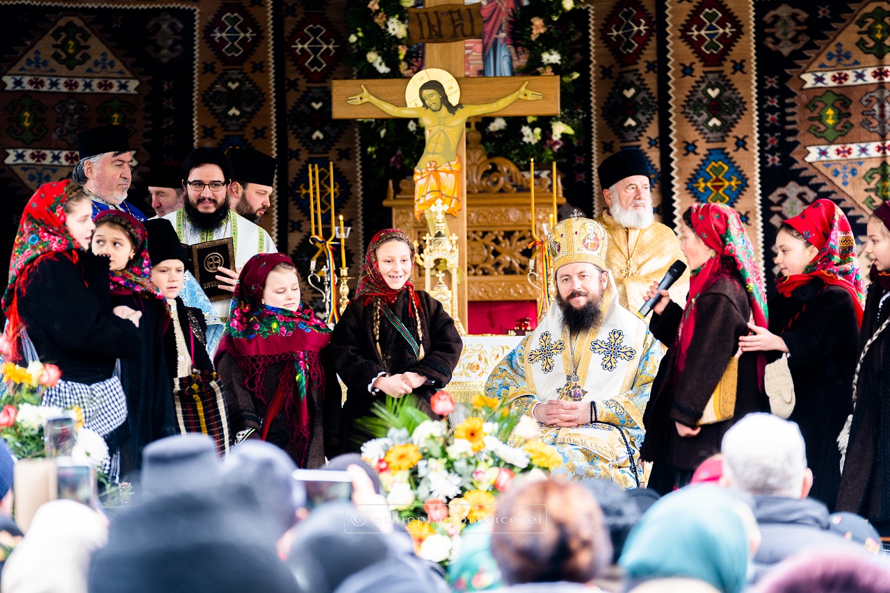 Hramul Mănăstirii Moldovița – Buna Vestire – sărbătorit prin Liturghie arhierească