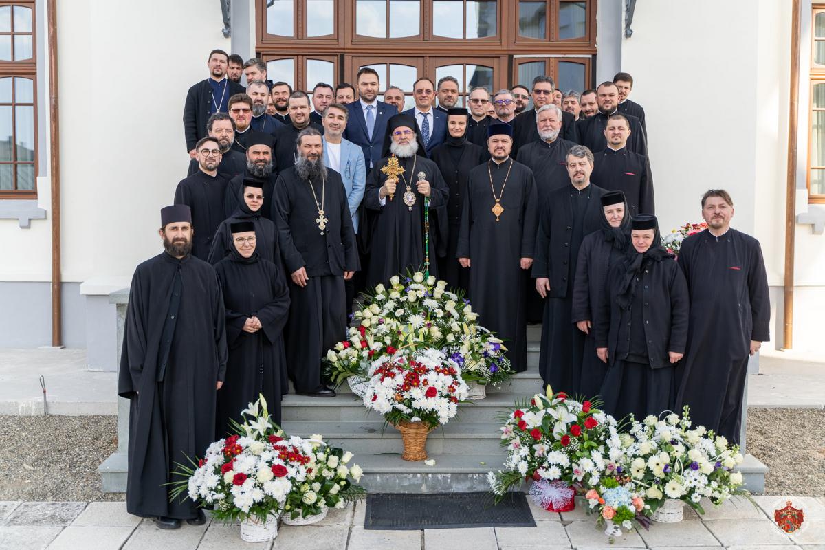 Înaltpreasfințitul Părinte Ioachim a aniversat 68 de ani