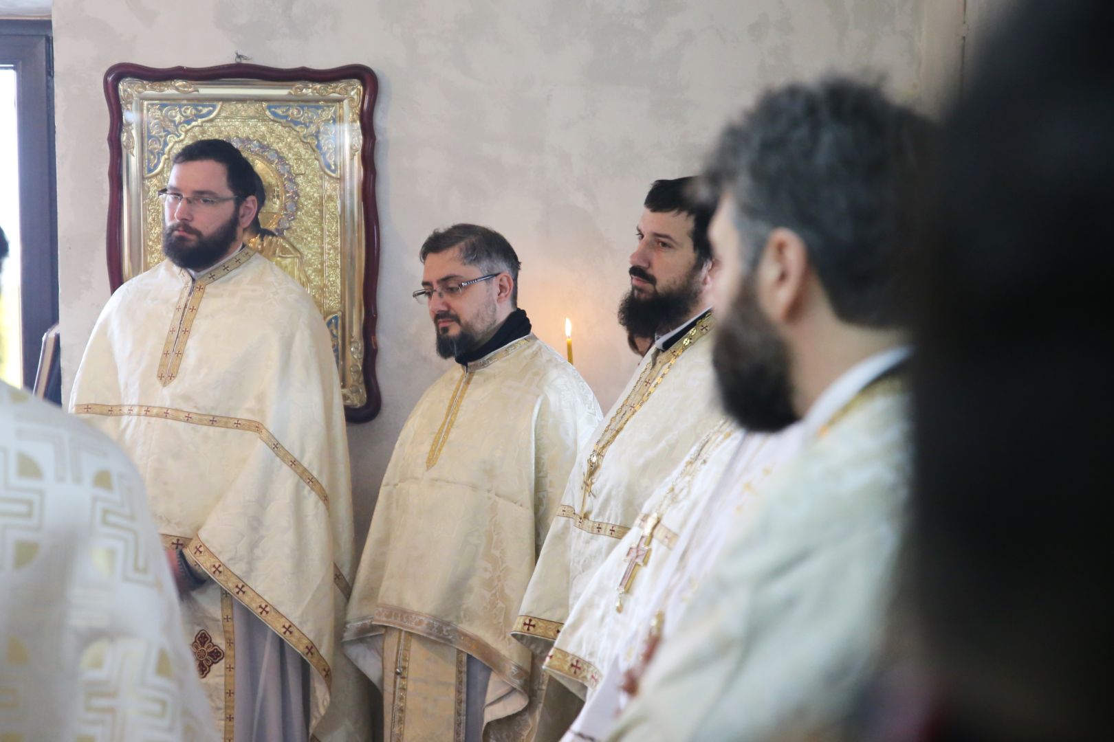 În Duminica dinaintea Postului Mare, IPS Teofan ne îndeamnă să fim mai aproape de familie și de Dumnezeu