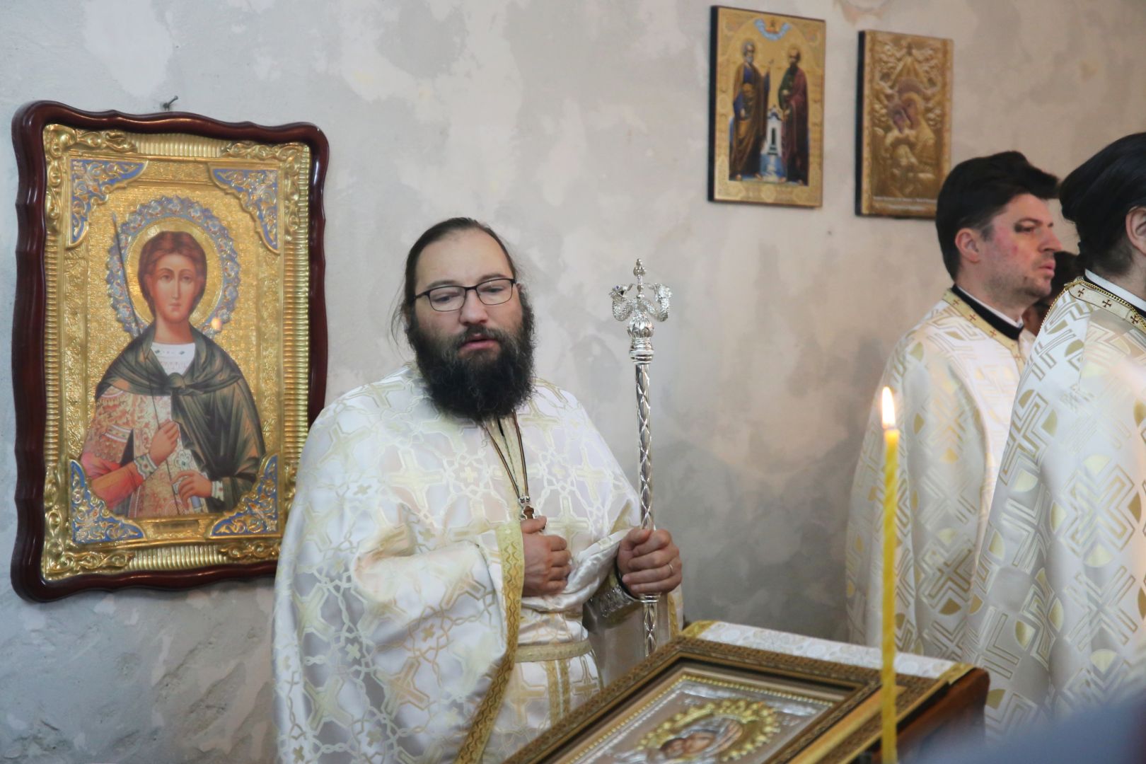 În Duminica dinaintea Postului Mare, IPS Teofan ne îndeamnă să fim mai aproape de familie și de Dumnezeu