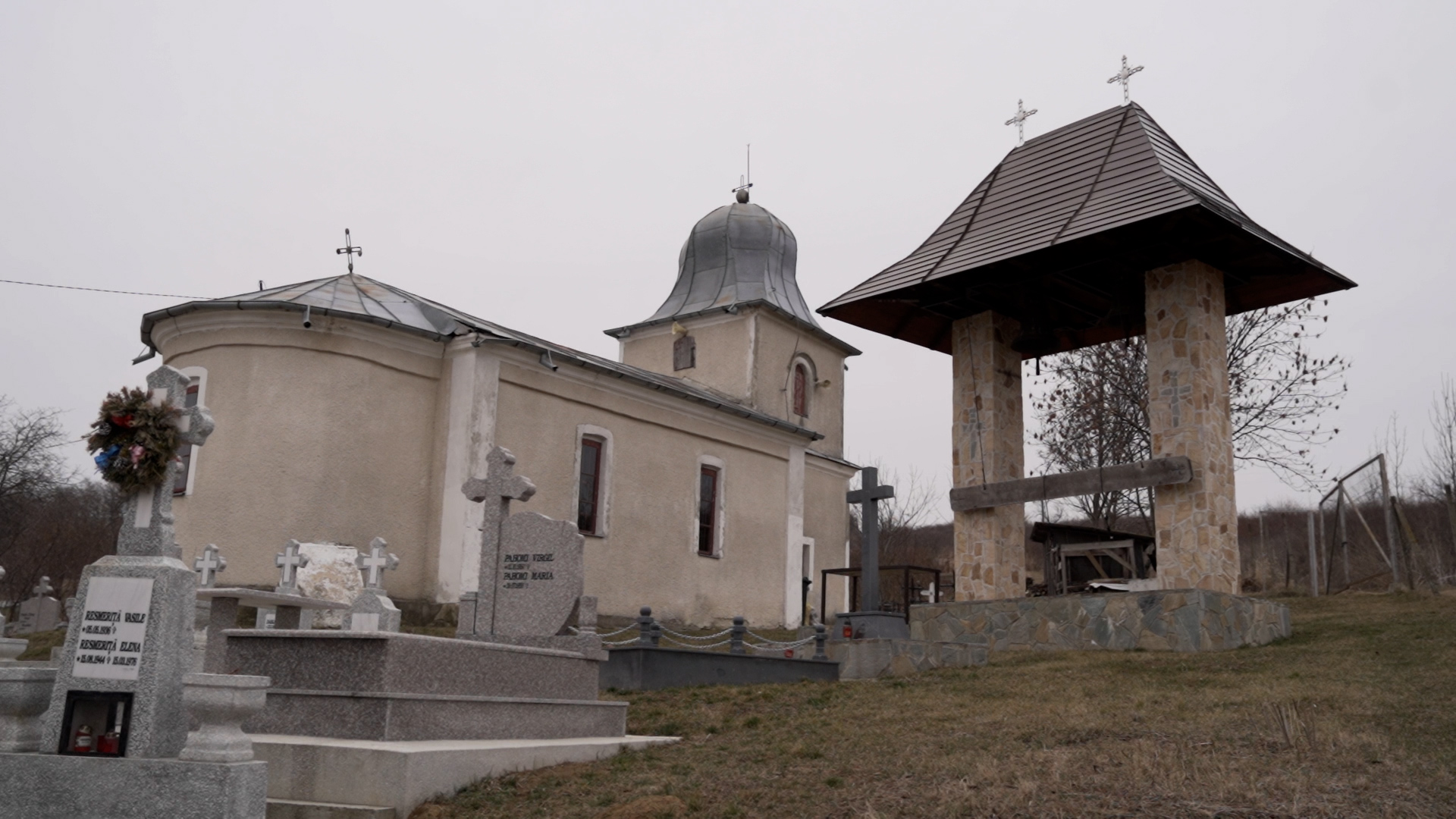 Slujbă arhierească și sfințire de casă socială la Parohia „Sf. Varvara” din Șorogari