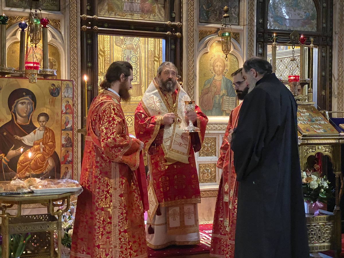 PS Părinte Nichifor Botoșăneanul, la slujba Canonului: „Adevărata pocăință nu înseamnă o învinovățire, ci hotărâre de a ne schimba viața”