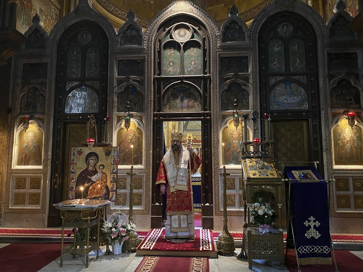 PS Părinte Nichifor Botoșăneanul, la slujba Canonului: „Adevărata pocăință nu înseamnă o învinovățire, ci hotărâre de a ne schimba viața”