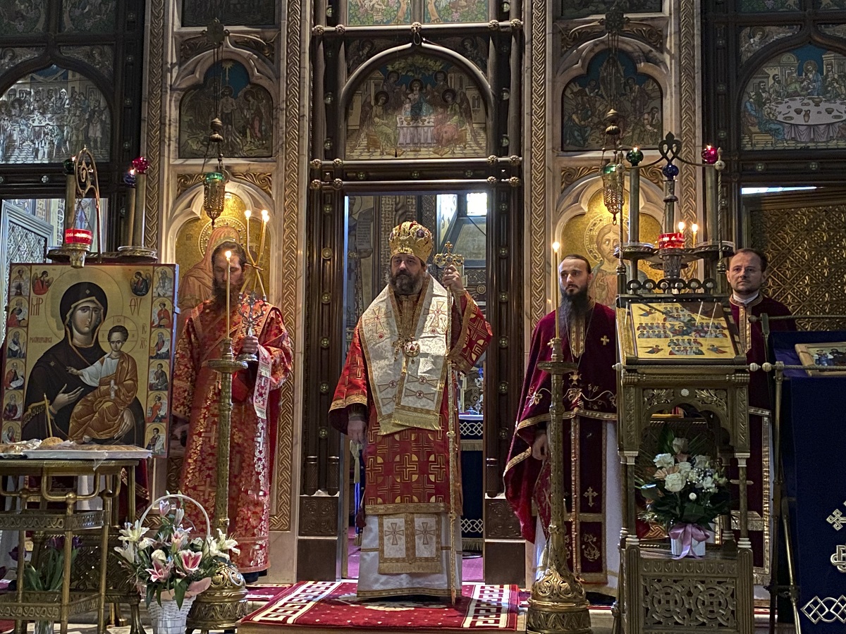 PS Părinte Nichifor Botoșăneanul, la slujba Canonului: „Adevărata pocăință nu înseamnă o învinovățire, ci hotărâre de a ne schimba viața”