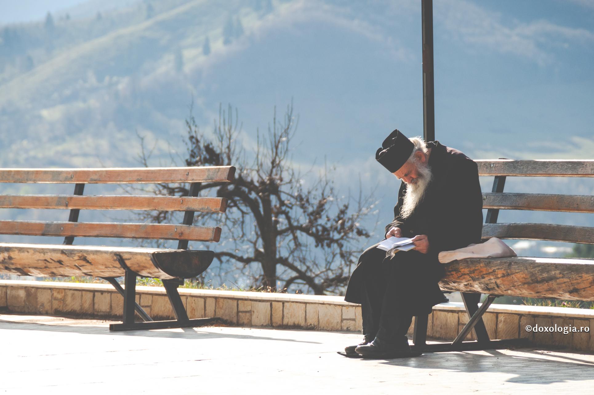 În viața duhovnicească ajută foarte mult liniştea
