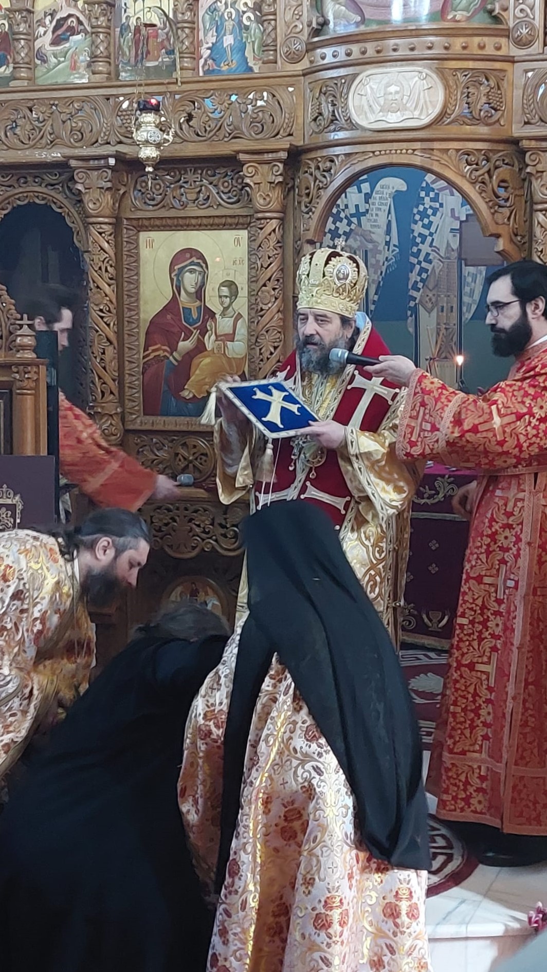 Liturghie arhierească la Mănăstirea „Piatra Sfântă” – Tărâța