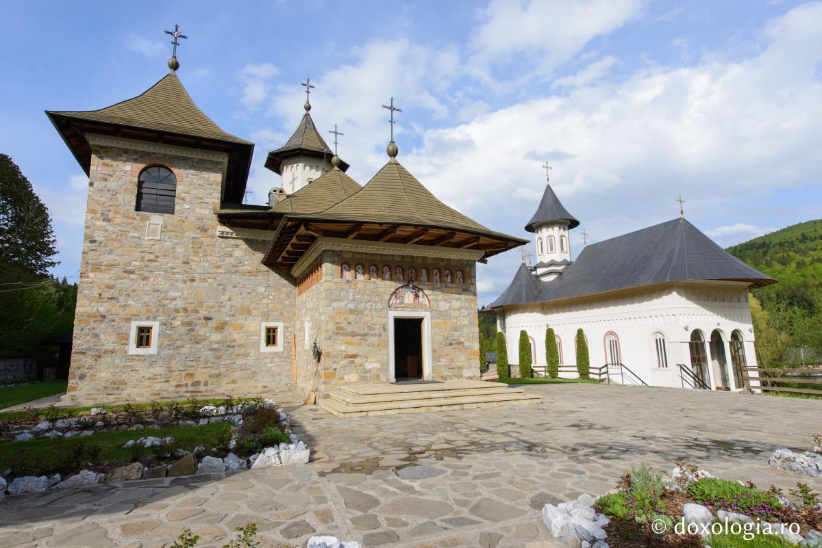 Moaștele Sfântului Calinic de la Cernica vor fi duse joi la Sihăstria Putnei