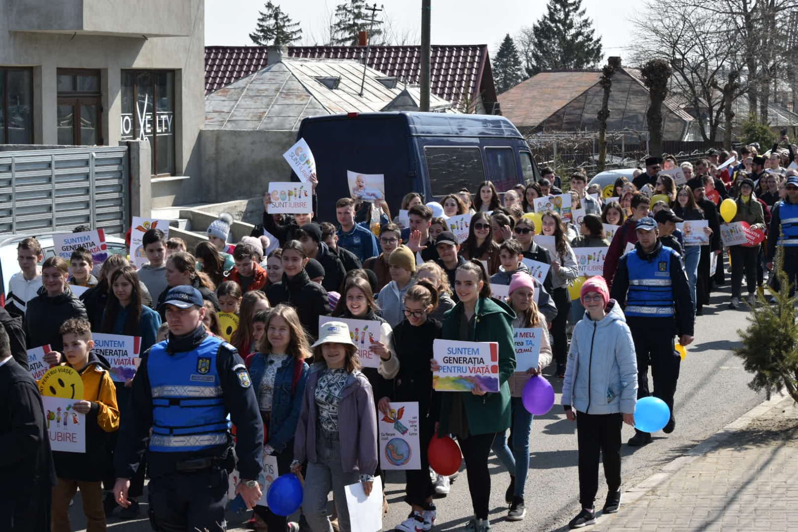 „Marșul pentru viață” – 2022: Cum a fost la Piatra Neamț, Botoșani, Dorohoi și Darabani „Marșul pentru viață” – 2022: Cum a fost la Piatra Neamț, Botoșani, Dorohoi și Darabani