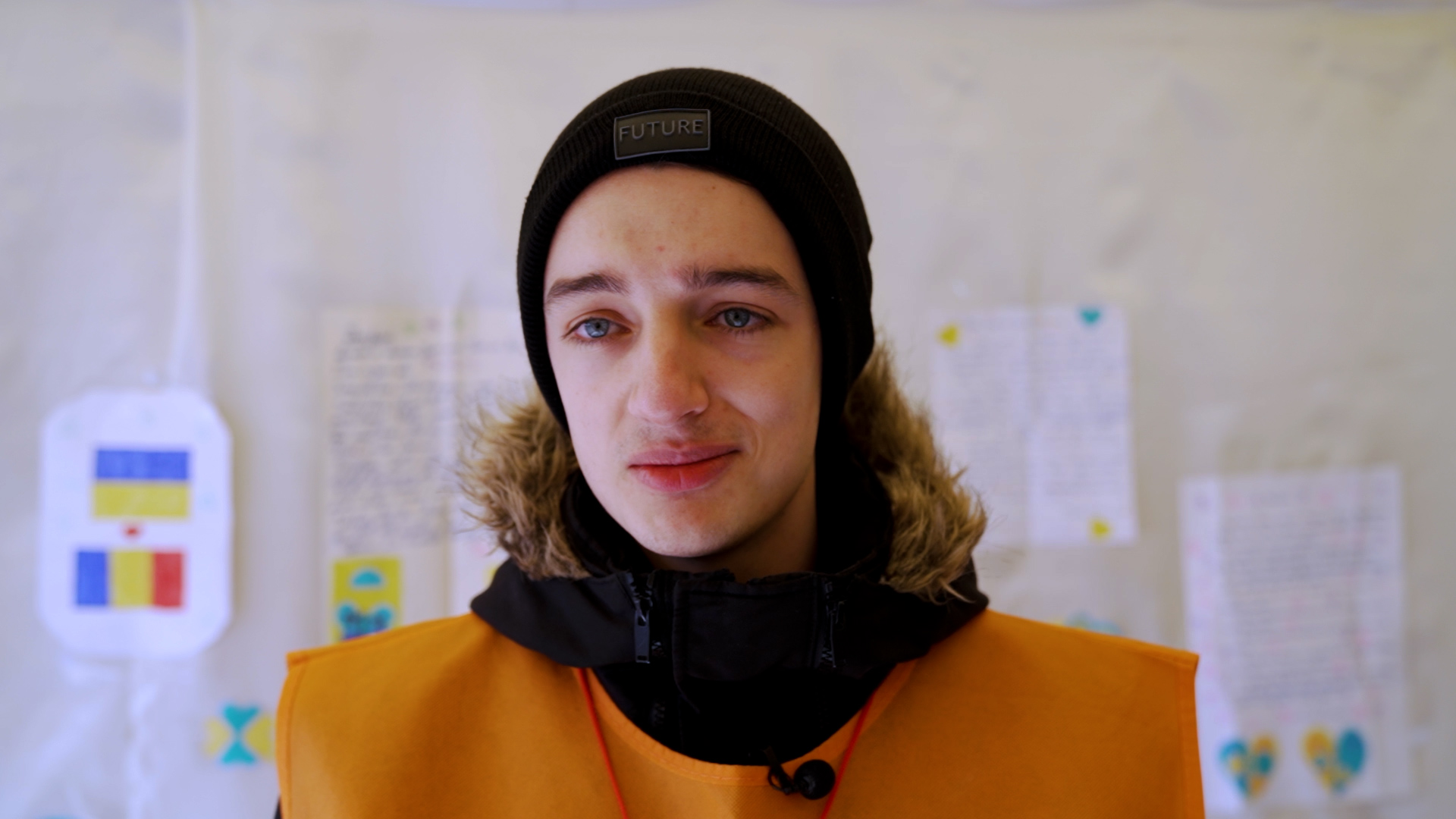 24 de ore din 24 – voluntari Pro Vita și preoți din Arhiepiscopia Iașilor, prezenți la vămile Sculeni, Stânca-Costești și Rădăuți-Prut 24 de ore din 24 – voluntari Pro Vita și preoți din Arhiepiscopia Iașilor, prezenți la vămile Sculeni, Stânca-Costești și Rădăuți-Prut