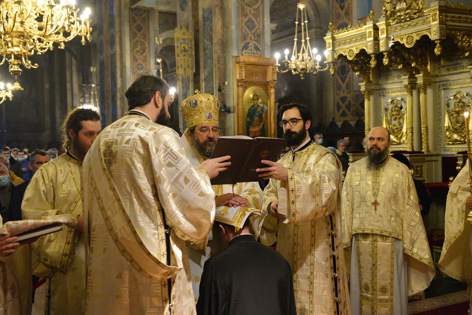 PS Nichifor Botoșăneanul a slujit la Catedrala Mitropolitană din Iași