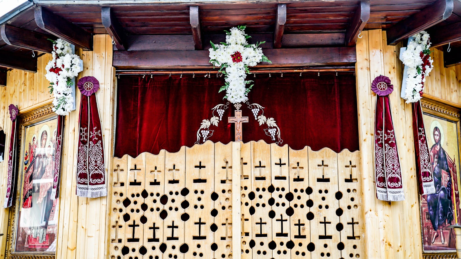 PS Nichifor, la Mănăstirea nemțeană „Înălțarea Sfintei Cruci”: „Scopul postului este slăbirea legăturii inimii noastre cu cele ale pământului”