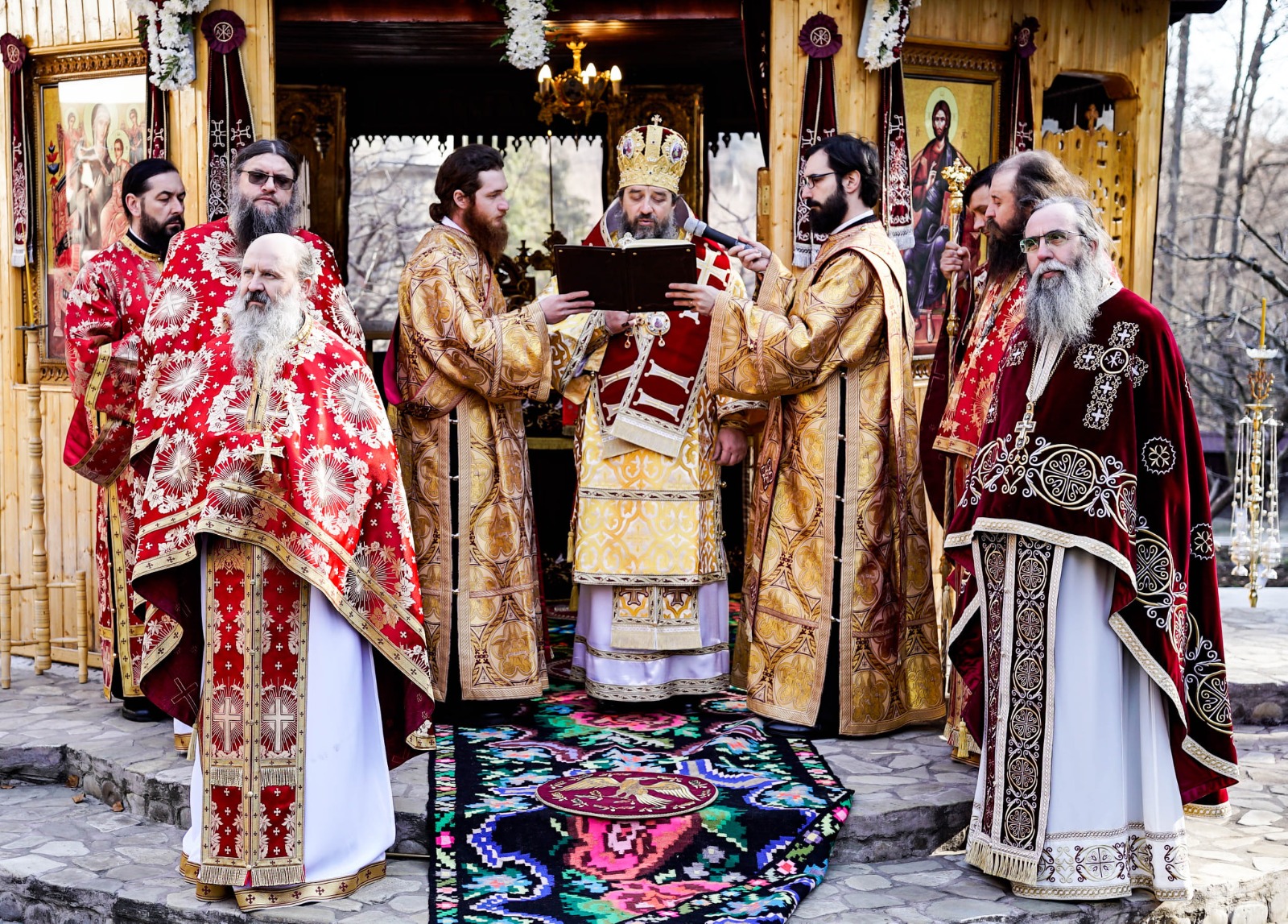 PS Nichifor, la Mănăstirea nemțeană „Înălțarea Sfintei Cruci”: „Scopul postului este slăbirea legăturii inimii noastre cu cele ale pământului”