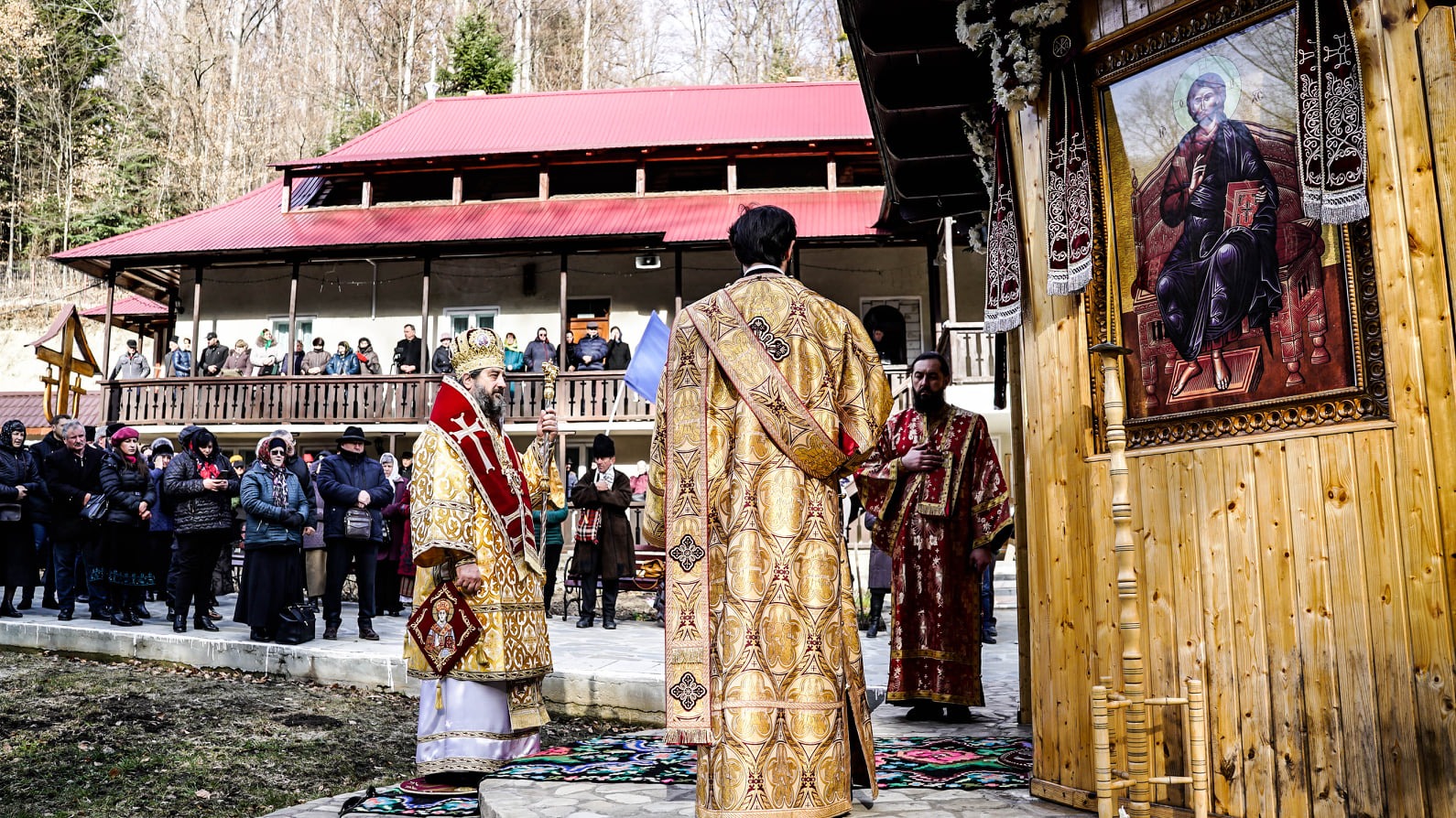 PS Nichifor, la Mănăstirea nemțeană „Înălțarea Sfintei Cruci”: „Scopul postului este slăbirea legăturii inimii noastre cu cele ale pământului”