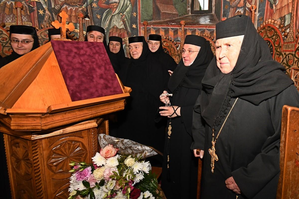 Prima stareță a Mănăstirii Voroneț a trecut la cele veșnice în prima zi a Postului Mare
