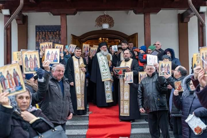 Slujire arhierească în Parohia „Sfinții Trei Ierarhi” din Bacău