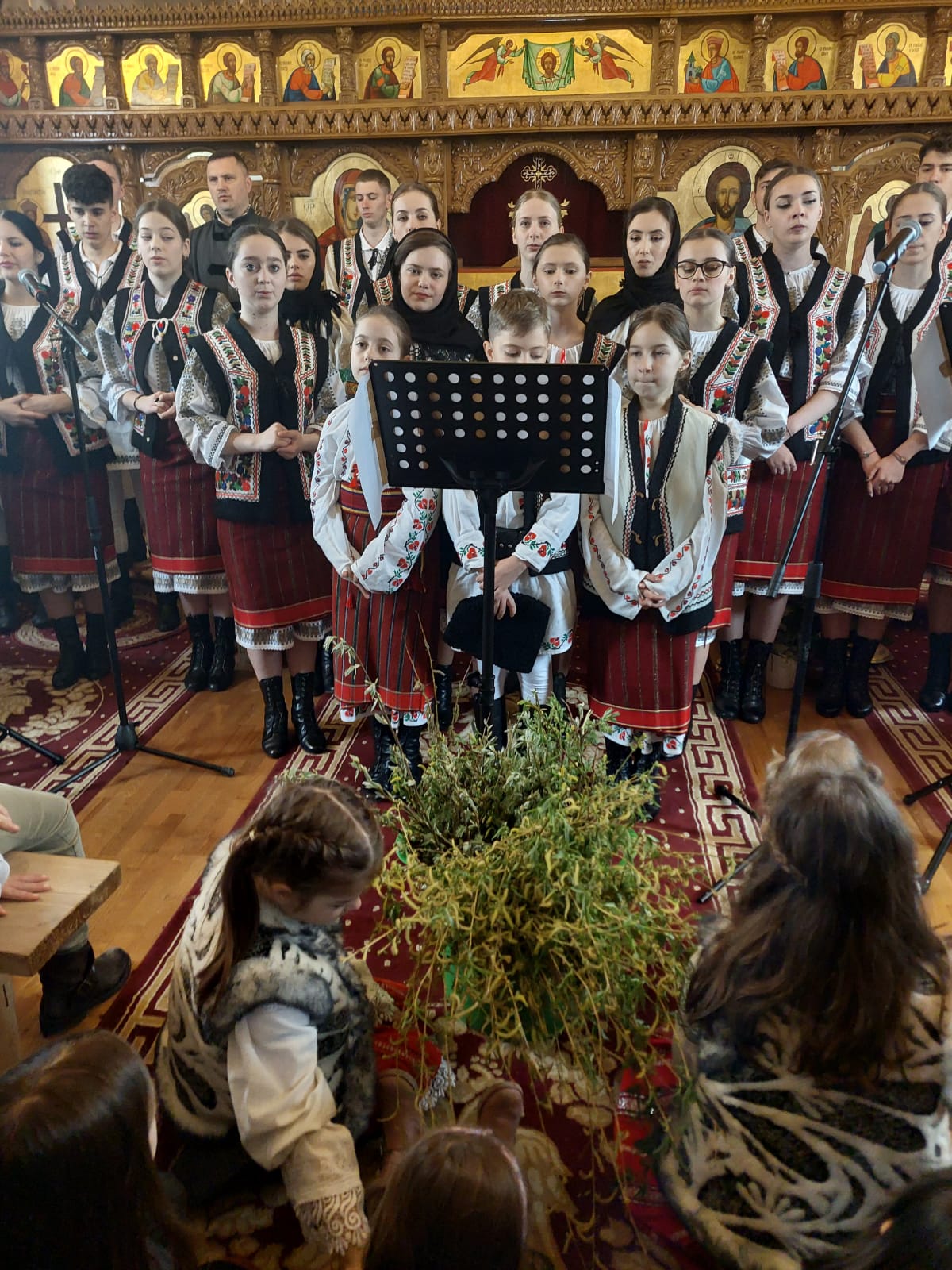 Evenimente duhovnicești la cea mai mică parohie din Protopopiatul Piatra Neamț