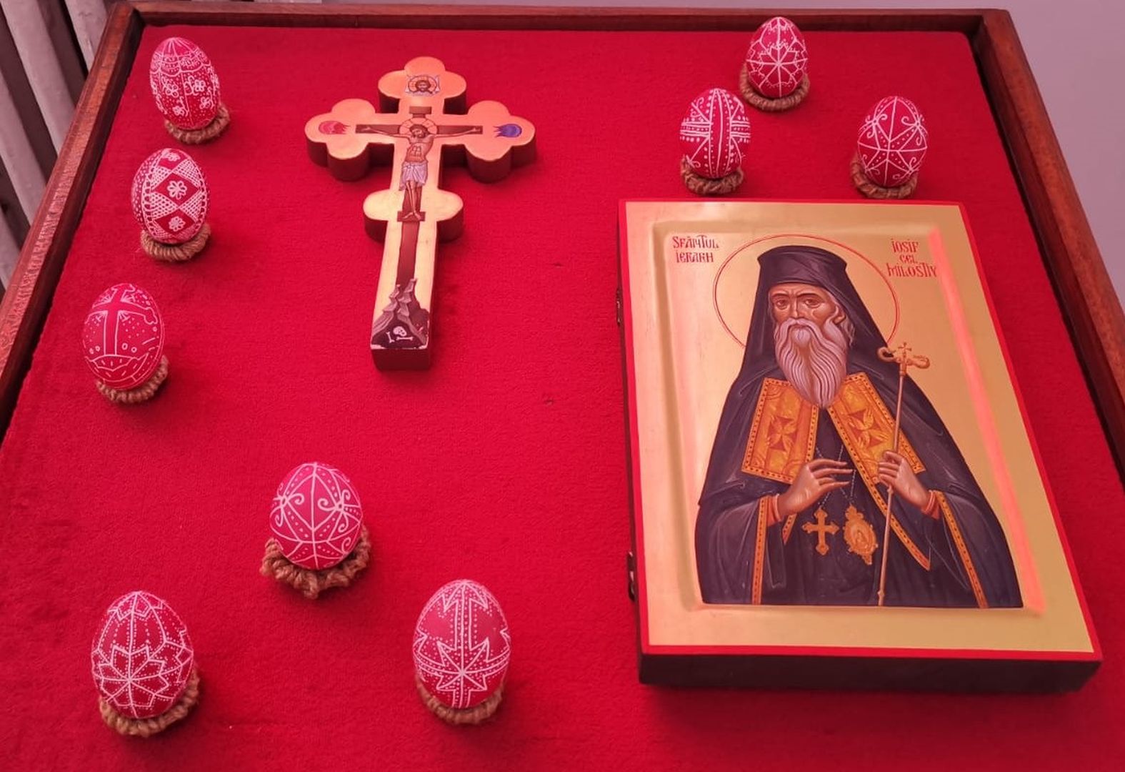 Expoziție de ouă încondeiate, la Facultatea de Teologie Ortodoxă din Iași