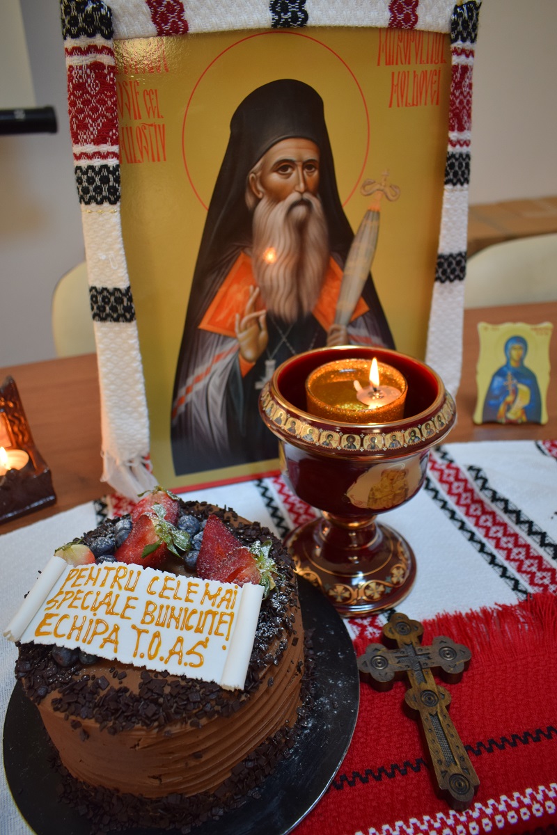 Proiect interinstituțional și intergenerațional: „Adoptă un bunic și împarte bucurie!”