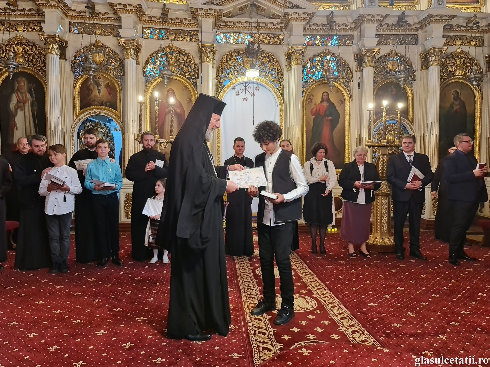 Câștigătorii Concursului „Urcuș spre Înviere” – Arhiepiscopia Aradului