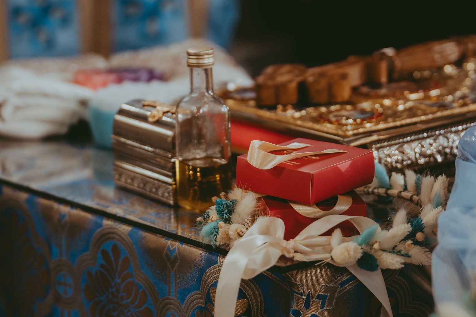 Între Lumină și întuneric: Cronica unui Botez săvârșit în refugiu, în Sâmbăta Paștilor