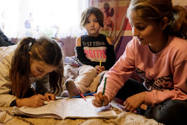 10 copii visează la un singur DAR de PAȘTE