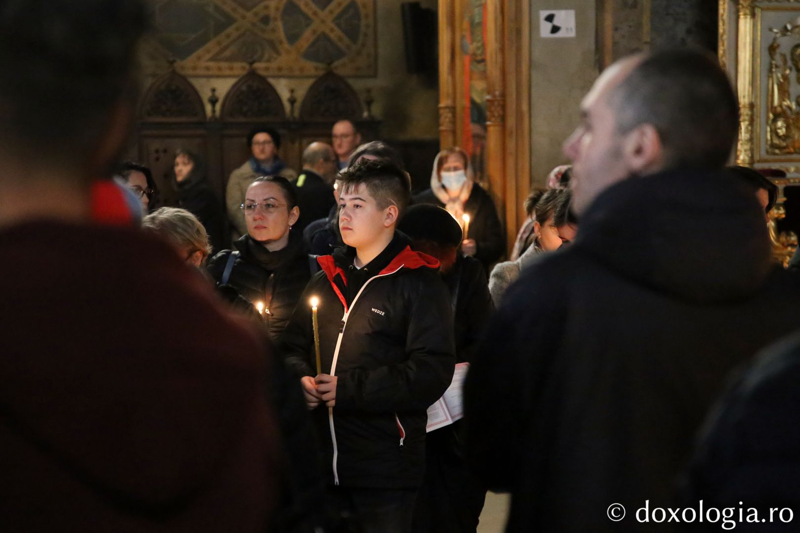 Denia Prohodului la Catedrala mitropolitană din Iași: „Aduceri aminte ale unor momente înfricoșătoare, sfinte și mari pentru istoria lumii”