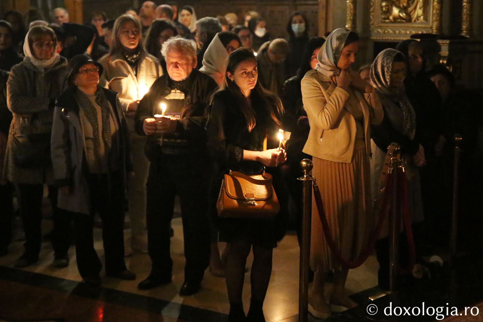 Denia Prohodului la Catedrala mitropolitană din Iași: „Aduceri aminte ale unor momente înfricoșătoare, sfinte și mari pentru istoria lumii”