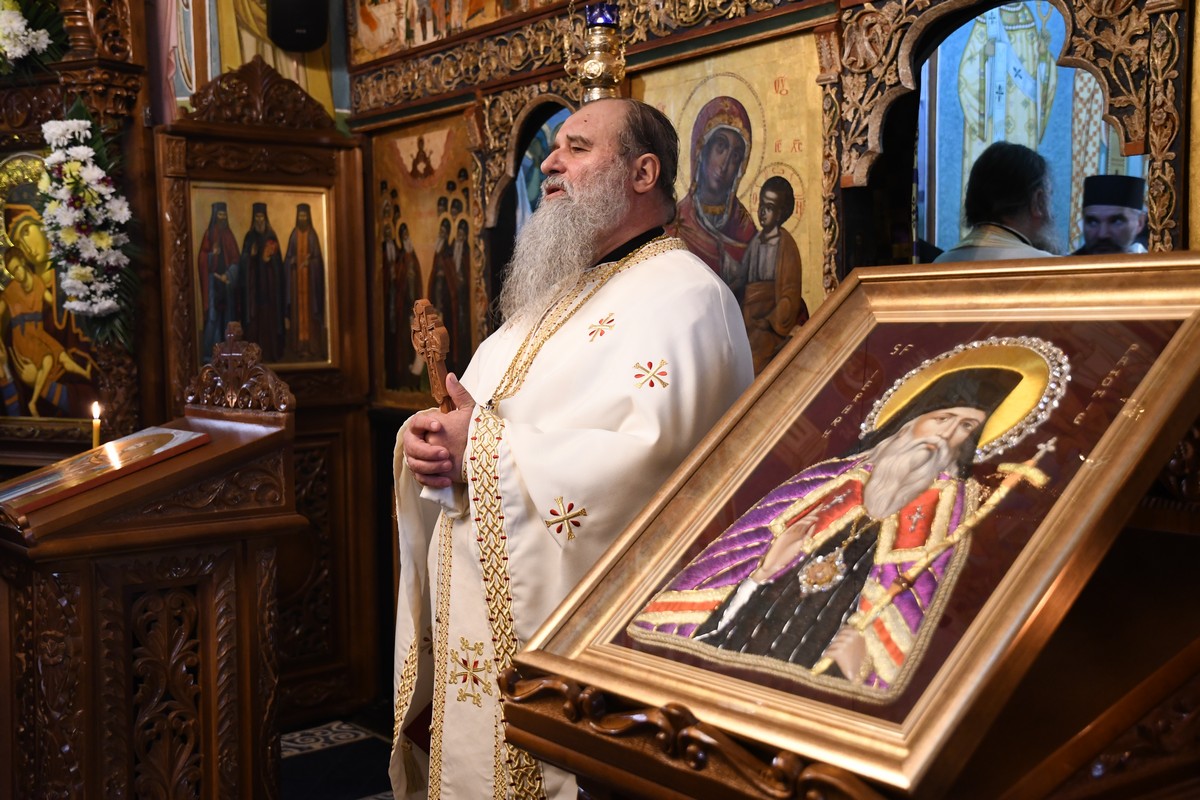 Schitul Pocrov din „Poiana Raiului” și-a cinstit ocrotitorul