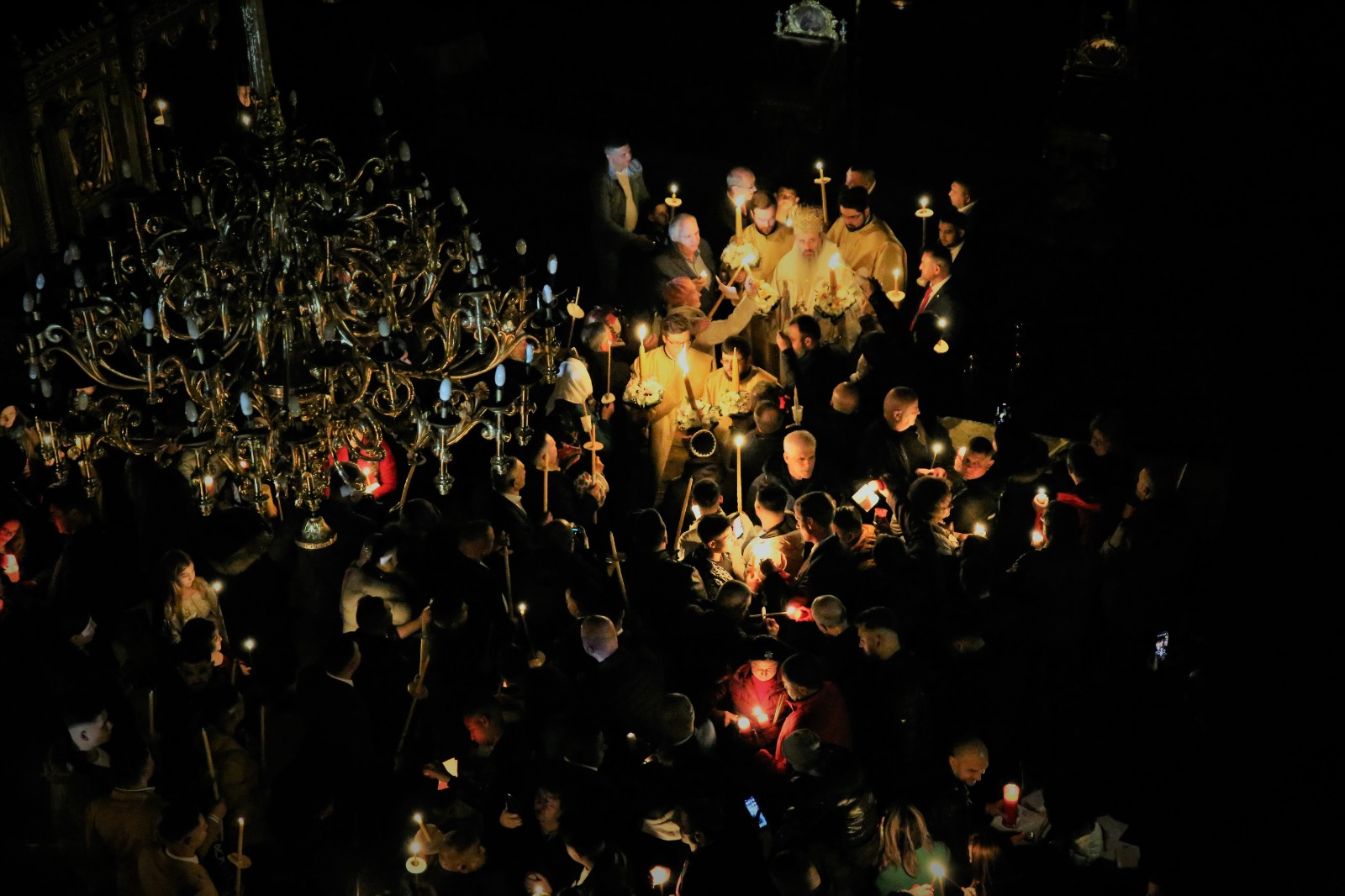 (Video) Sărbătoarea Sfintelor Paști la Catedrala Mitropolitană din Iași