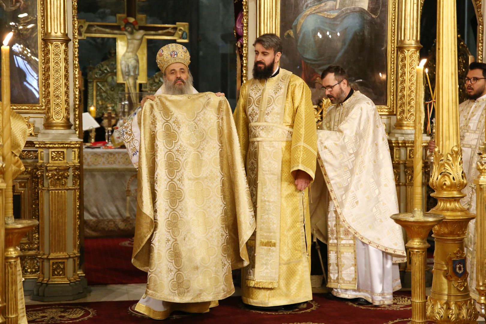 Duminica Sfântului Ioan Scărarul, la Iași: un arhidiacon al Catedralei Mitropolitane a fost hirotonit preot de către IPS Teofan