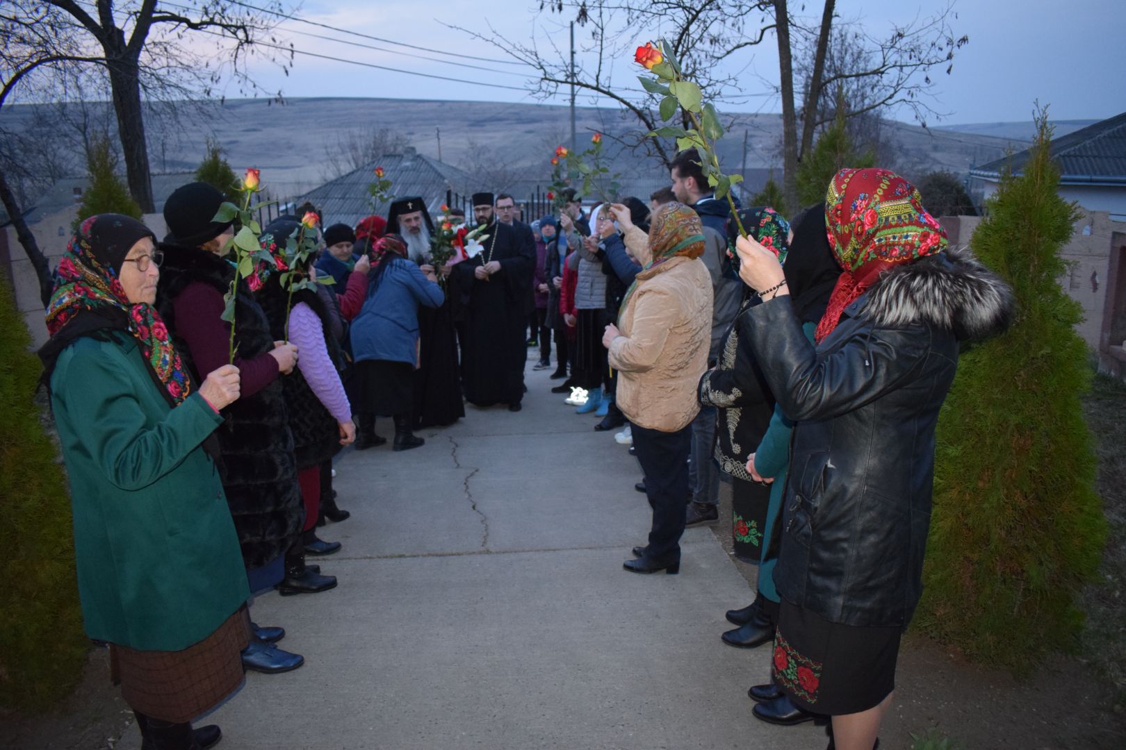 Slujbă arhierească la Parohia Silișcani din județul Botoșani