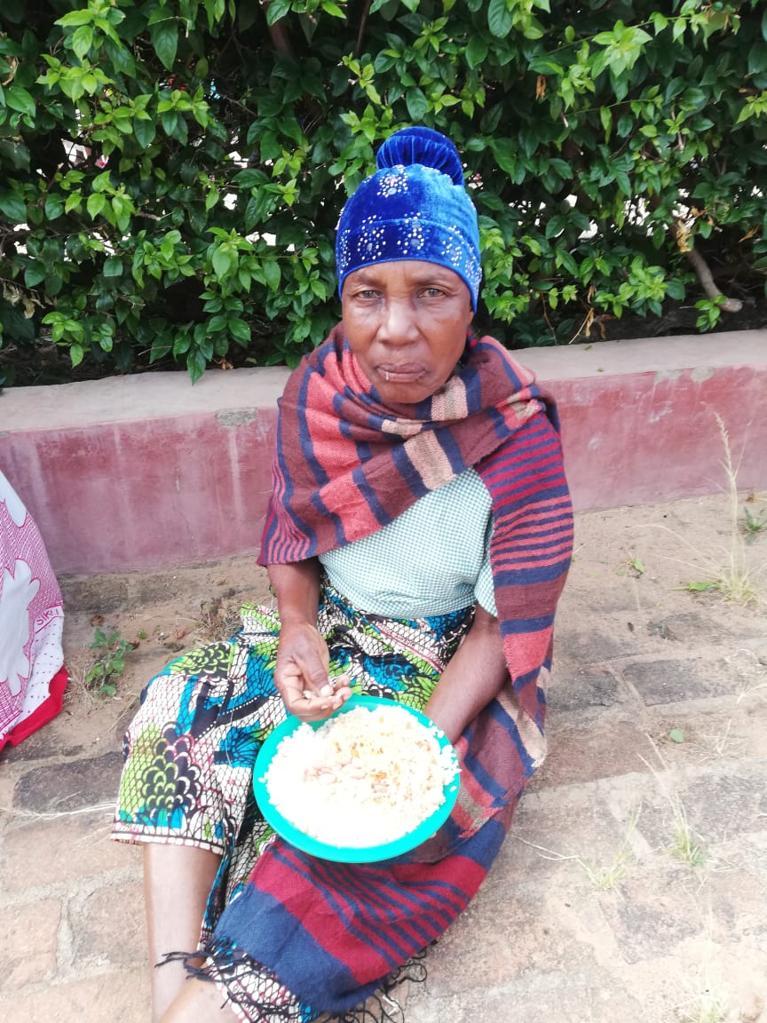 Jumapili ya Matawi sau Duminica Floriilor a fost prilej de mare bucurie şi la Centrul Misionar din Kidamali