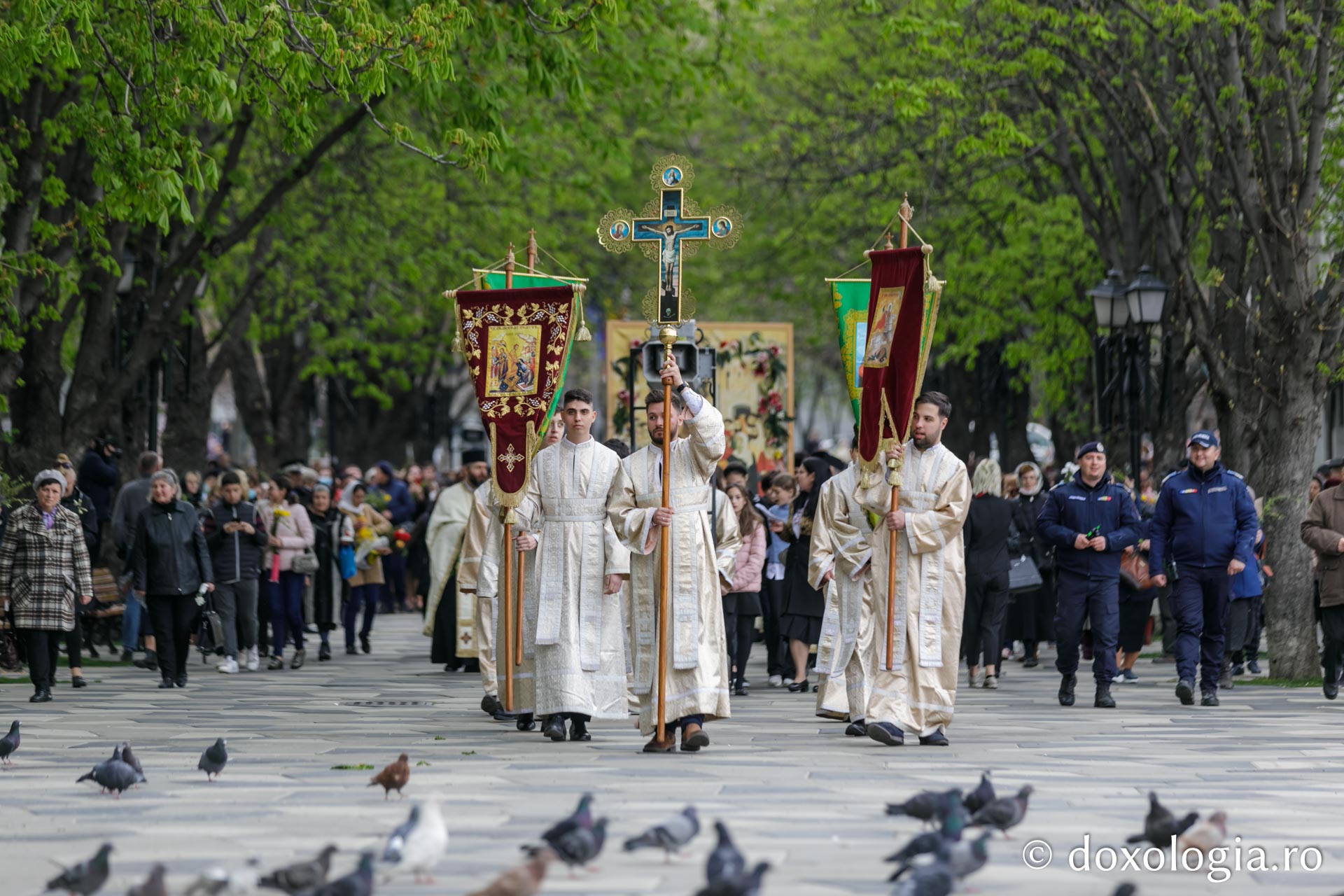 Pelerinajul de Florii, reluat la Iași după doi ani: „Semn că nu ne este rușine de identitatea noastră de creștini”