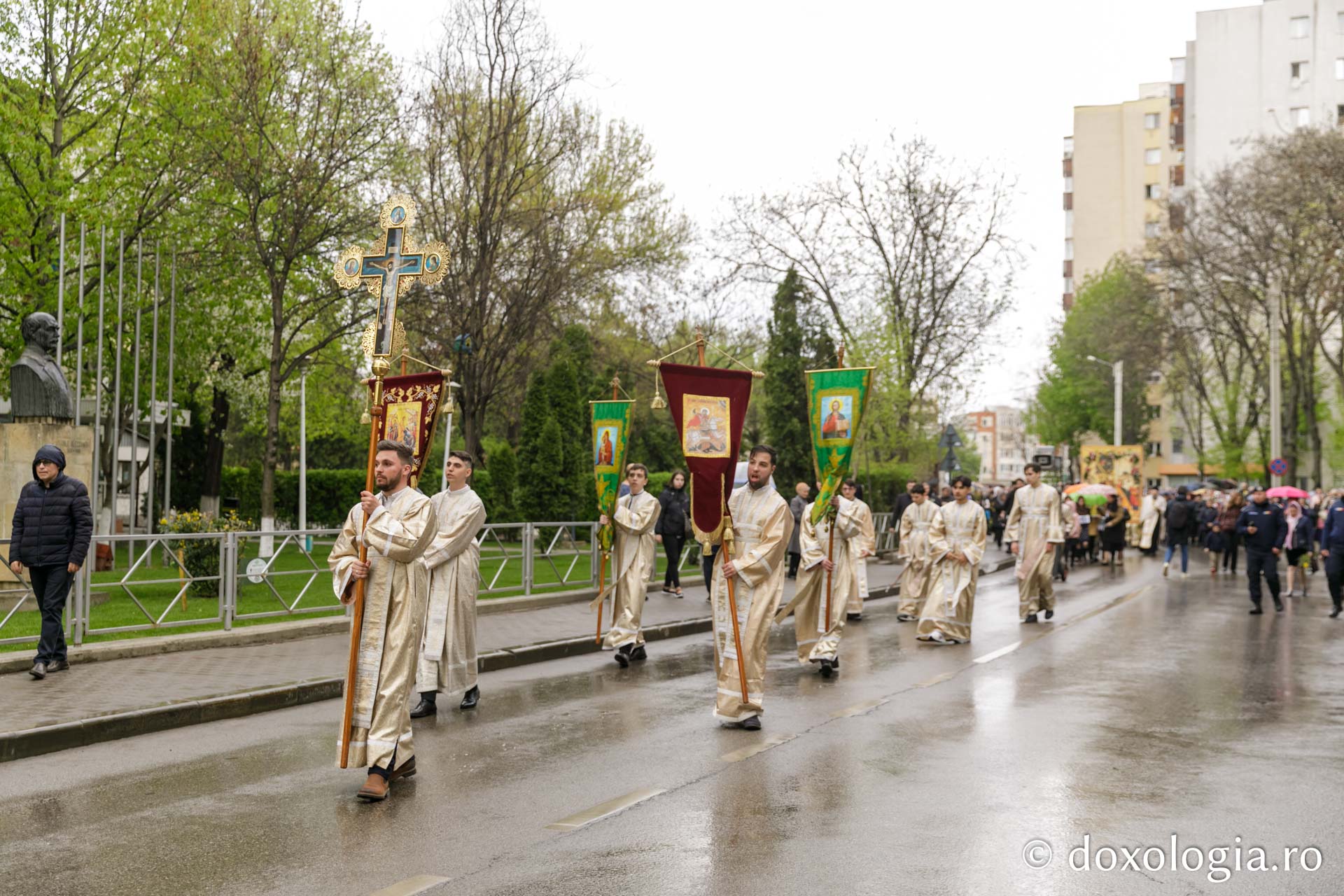 Pelerinajul de Florii, reluat la Iași după doi ani: „Semn că nu ne este rușine de identitatea noastră de creștini”