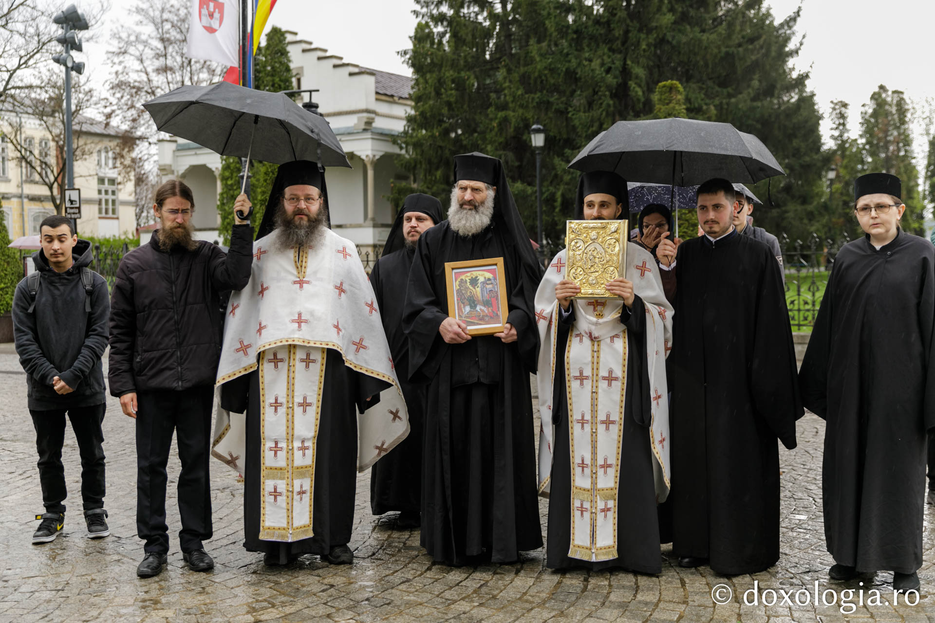 Pelerinajul de Florii, reluat la Iași după doi ani: „Semn că nu ne este rușine de identitatea noastră de creștini”