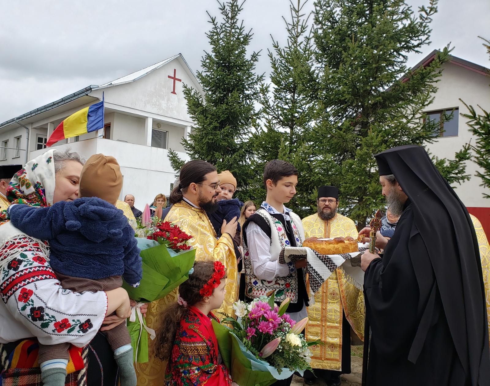 Sărbătoarea Intrării Domnului in Ierusalim, hramul Parohiei Mesteacăn