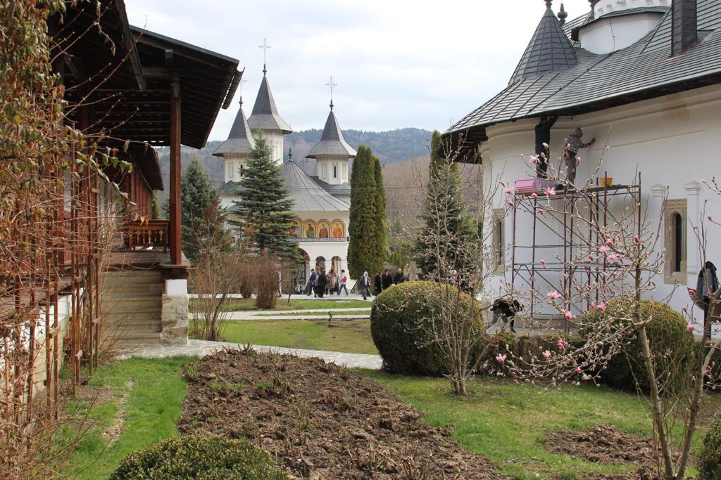 „În inima noastră se află un mare tezaur: prezența Împărăției Cerurilor” – IPS Teofan