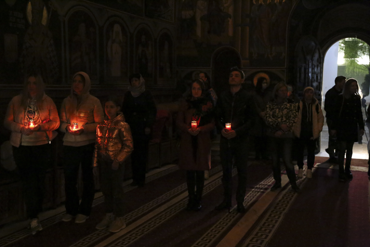 Învierea Domnului, celebrată în mod inedit anul acesta la Iași: slujbă și în limba slavonă pentru refugiații ucraineni