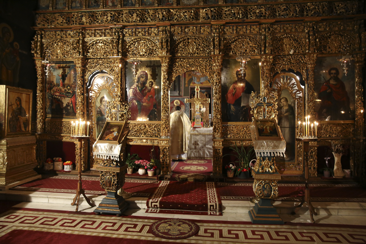 Învierea Domnului, celebrată în mod inedit anul acesta la Iași: slujbă și în limba slavonă pentru refugiații ucraineni